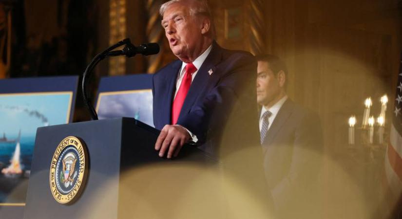 Nagyszabású haderőfejlesztést jelentett be Trump – saját magáról nevezte el az új hadihajókat