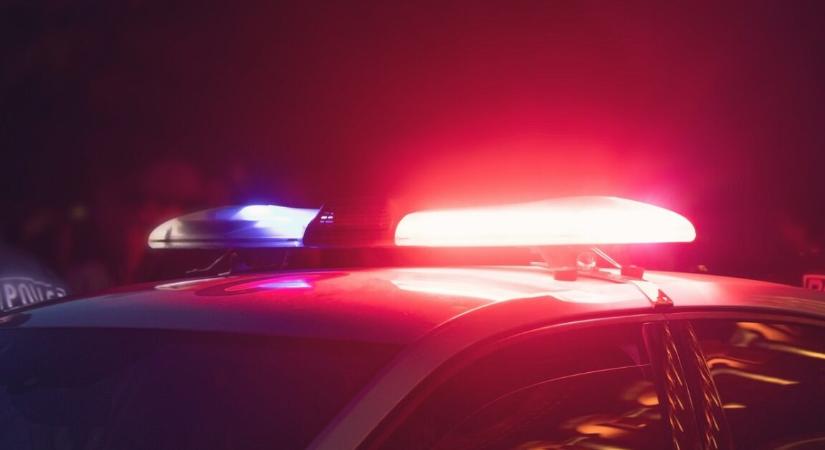 Szabadnapos rendőrt gázoltak halálra az M1-es autópályán