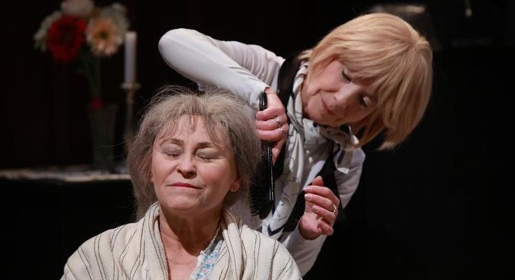 GRACE ÉS GLORIA – A halál az élet része