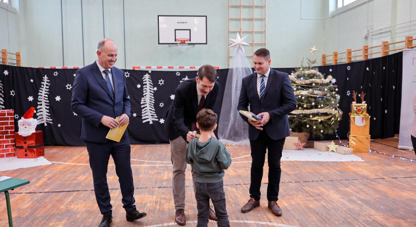 Ajándék a legkisebbeknek