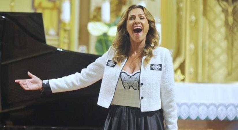 Miklósa Erika megható vallomása: „Mindig is halasi lány maradok”