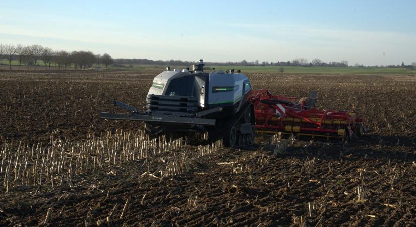 AgBot-csúcs: egy nap alatt 80 hektár