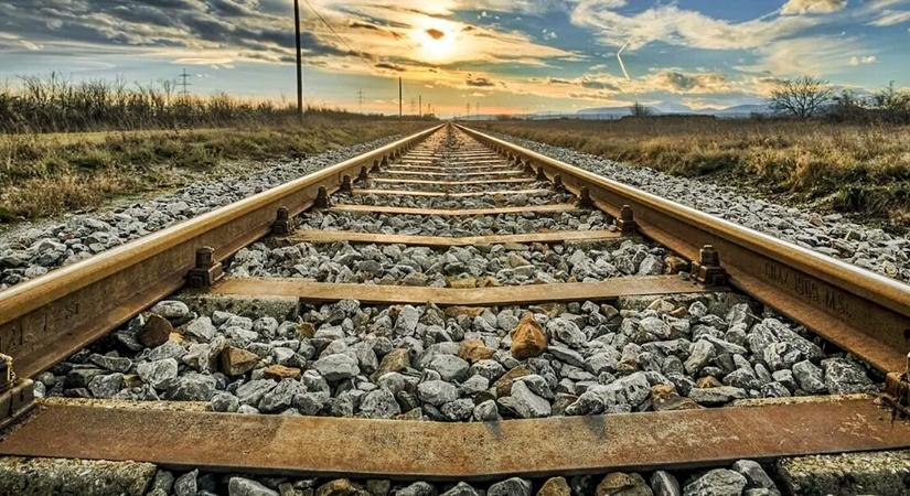 Súlyos vonatbaleset Magyarországon – Közleményt adott ki a MÁV