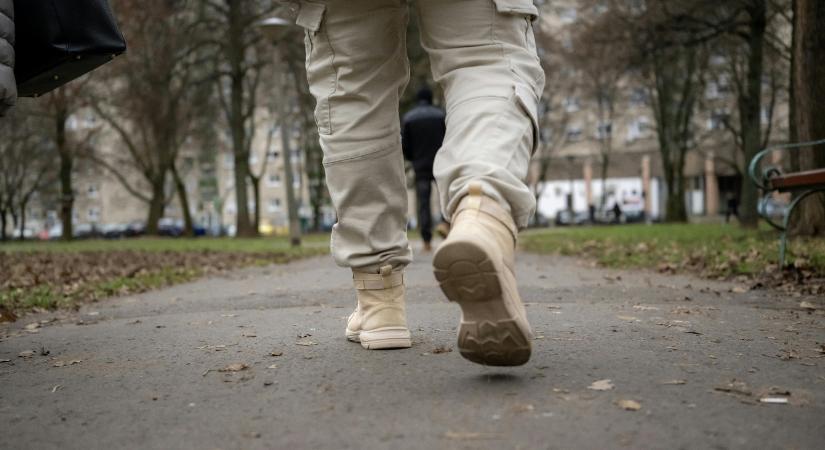 „A gyerekek le vannak fenyítve egymás között” – interjú egy volt Szőlő utcai bentlakóval