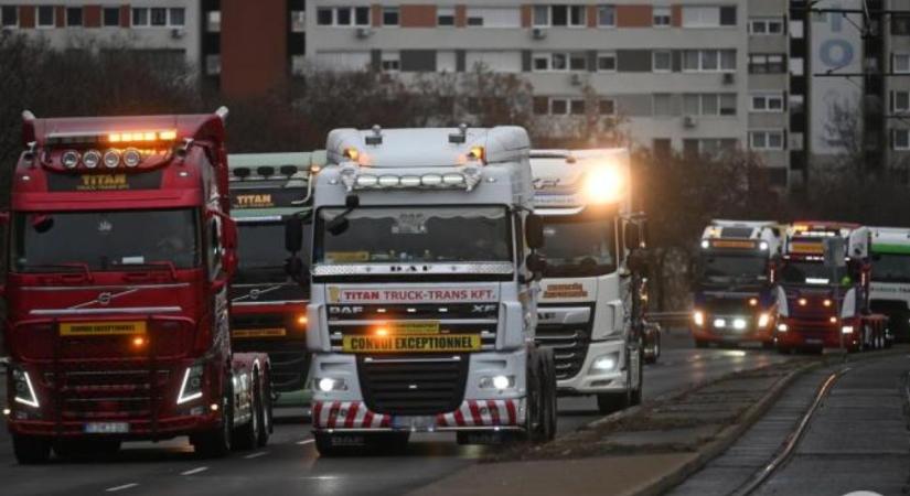 MOSZ: az útdíjak emelése az élelmiszerárakat is felfelé tolhatja