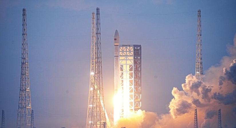 Befuccsolt Kína újrahasznosítható rakétájának tesztje az első indítórepülésen