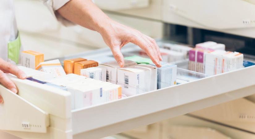 Ügyeletes gyógyszertárak: így lesznek nyitva a patikák karácsony és szilveszter idején