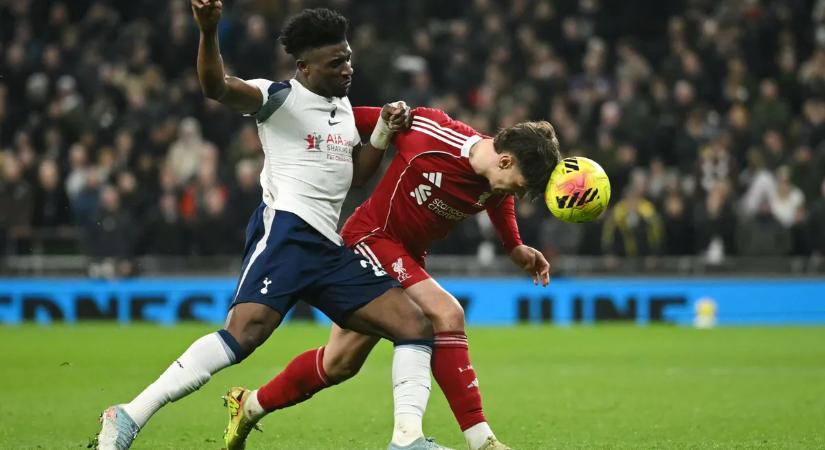 Szoboszlai után Kerkez is kikerülhet a liverpooli keretből