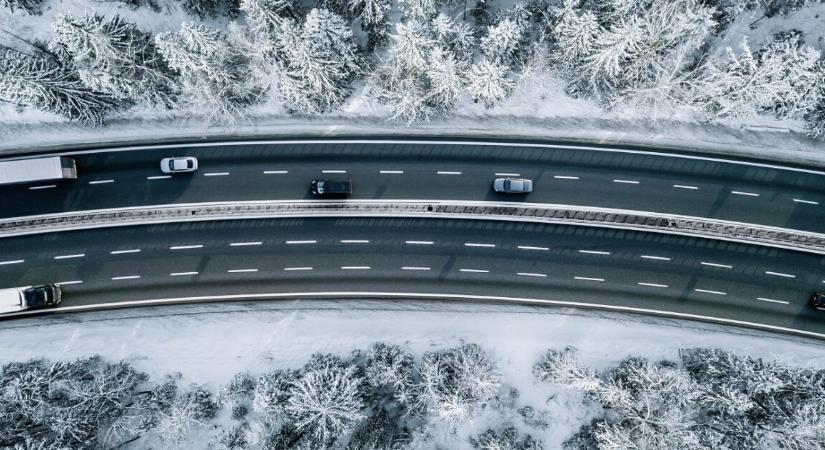 Halálos baleset az autópályán – meghalt egy 2 éves kisfiú, többen megsérültek