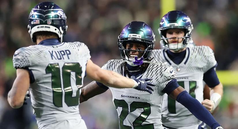 Négy rájátszáshely maradt kiadó az NFL-ben