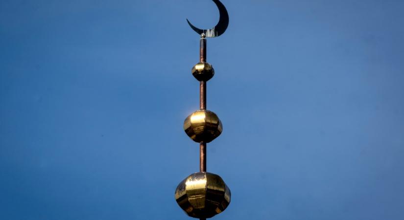 A német fiatalok többsége már az iszlámban, és nem a katolikus egyházban bízik