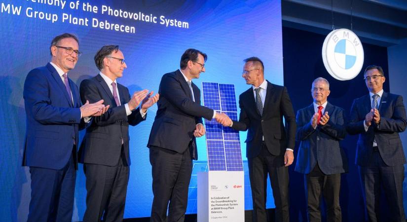 BMW-gyár átadása, egyetemi tanévnyitó és országos színházi évadnyitó – ezek történtek szeptemberben Debrecenben