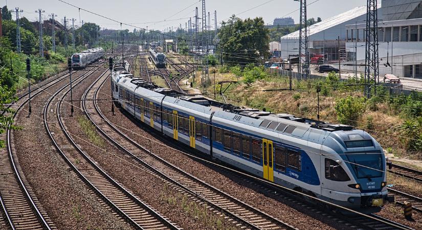 Változik a menetrend január elejétől az egyik forgalmas vasútvonalon, ami a debreceni utazókat is érintheti