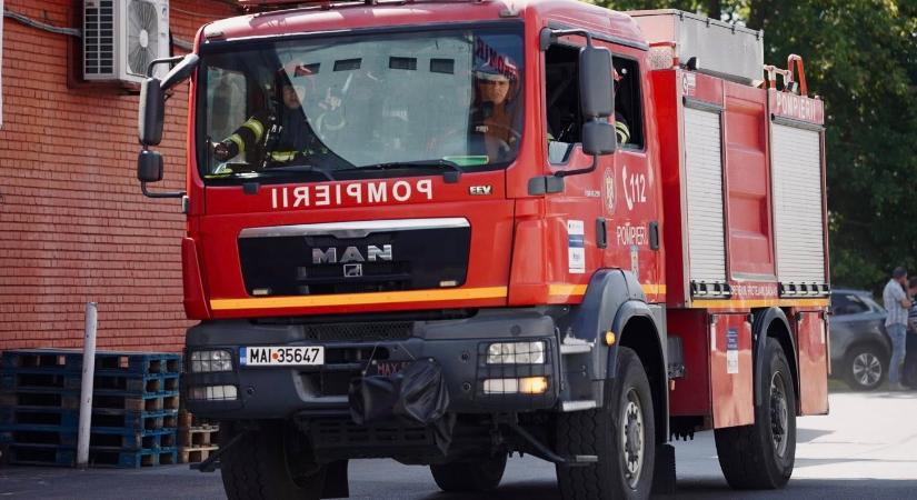 Beomlott egy szebeni szálloda mennyezete a beltéri medence fölött – Gyermekeket is menteni kellett