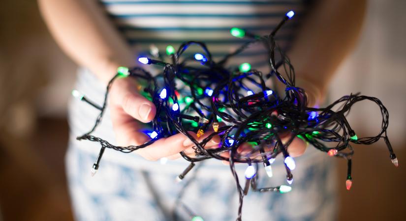 Fényfüzéreket és karácsonyi dekorációs eszközöket vizsgált a fogyasztóvédelem
