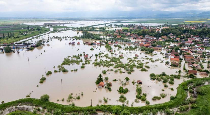Elég a beszédből: azonnali árvízvédelmi beruházásokat sürget a háromszéki prefektus