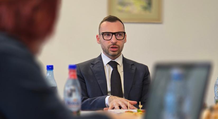 Bíró Barna Botond – Kihívásokkal teli év áll Hargita megye mögött (INTERJÚ)