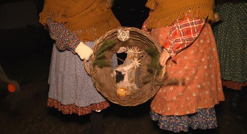 Házhoz vitték Jézus születésénék hírét Szennában