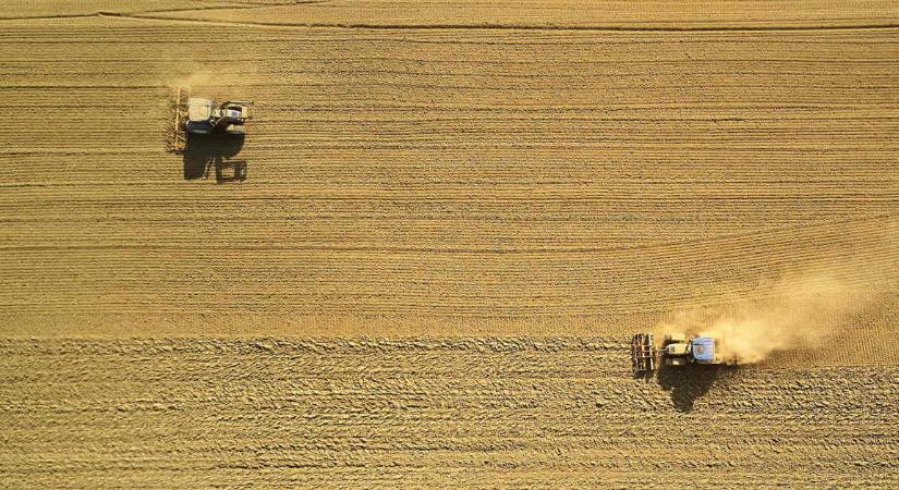 Megnyitották a földpiacot a spekulánsok és pénzemberek előtt?