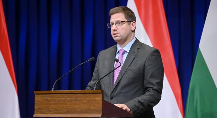 Kormányinfó: Magyarország kimarad a háborús kölcsönből