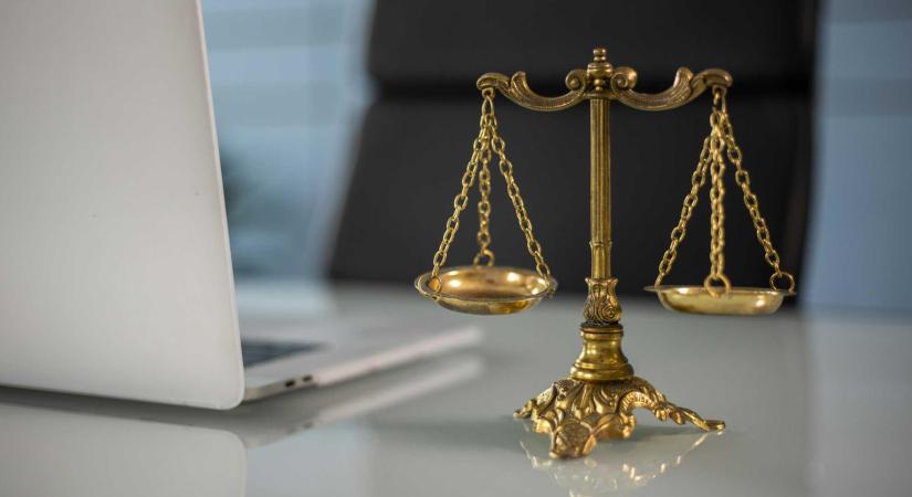 Ítéletet hirdettek a csendőrt bántalmazó Georgescu-szimpatizáns ügyében