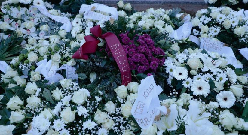 Végső búcsút vettek a tragikusan fiatalon elhunyt vasi labdarúgótól - fotók
