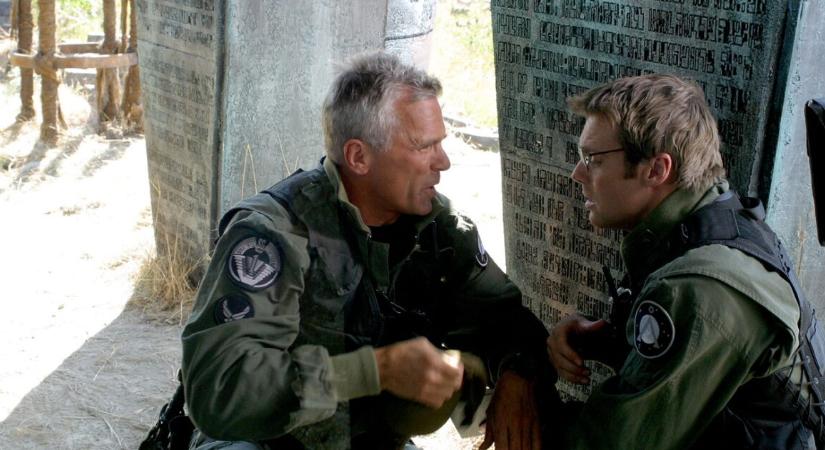 Nagyon kevés jobb sci-fi sorozat van ennél, lehetetlen megunni