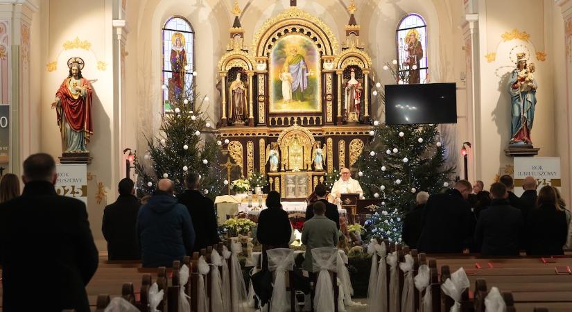 A hatalom, amely ellenfelének tekinti a vallást és az egyházat