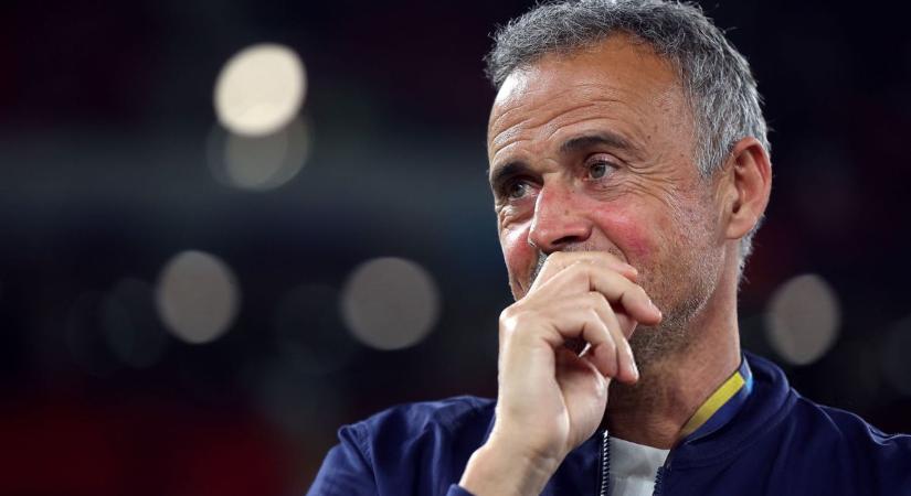 Örökös szerződést kaphat a PSG sikeredzője, kés alá került a Liverpool sztárja és Neymar is - külföldi körkép