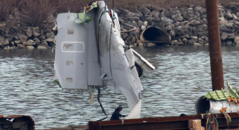 Az amerikai kormány elismerte felelősségét a 67 ember halálával járó légi katasztrófában