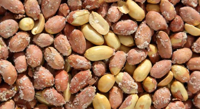 Ön is vett ilyen nassolnivalót az ünnepekre? Avas íz miatt vissza kellett hívni