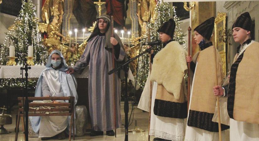 A Megváltó születésére emlékezünk a betlehemes játékokkal