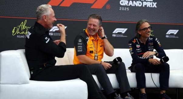 Ki volt az év F1-es csapatfőnöke?