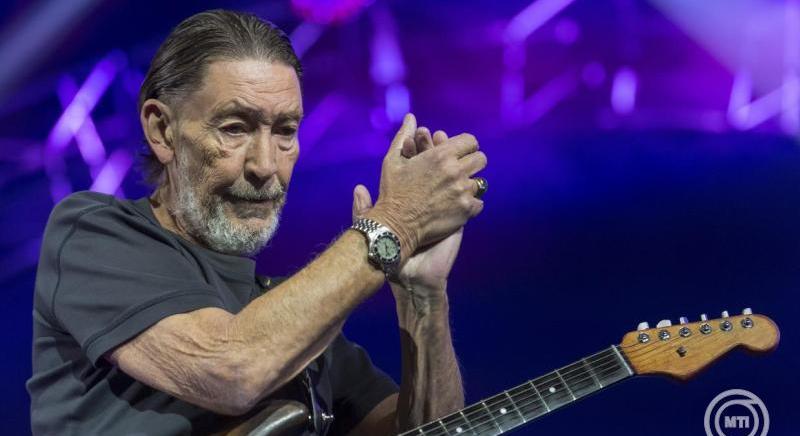 Chris Rea, a karácsony örök hangja 75 éves korában hunyt el
