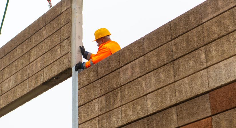 Amikor egy versenyautó mennydörgését kell megfogni