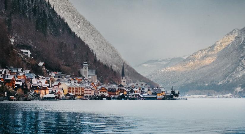 Csodásan áll a tél a festői szépségű osztrák kisvárosnak
