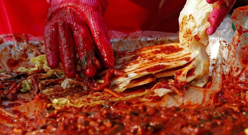 Már a magyar boltokban is ott van, szupererőt adhat az immunrendszernek: ez a kimchi