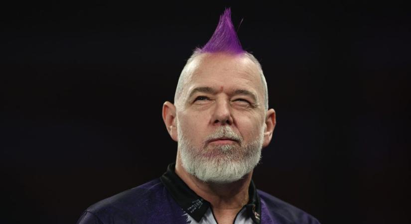 „Szarul játszik, visszavonulhatna” – Michael van Gerwen nyugdíjba küldené a kétszeres dartsvilágbajnokot