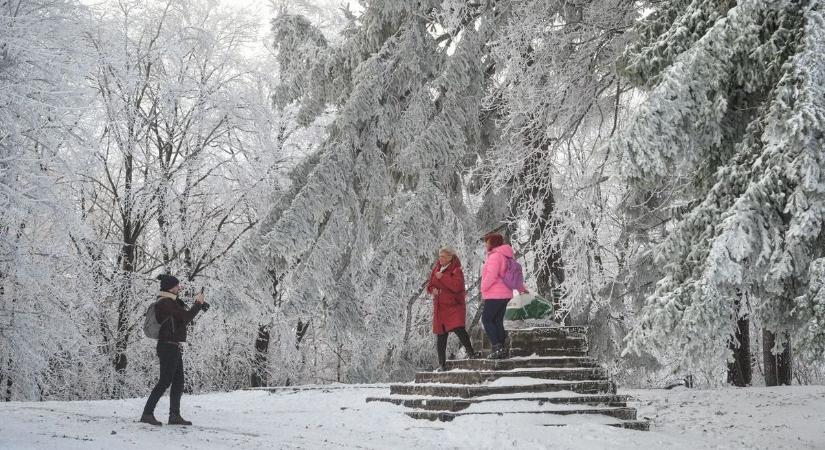 Itt a bizonyíték: az idei ősz országosan az átlagnál melegebb — még a Kékestetőn is!