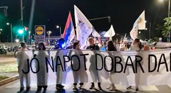 Szabadkán a főtérre várják a polgárokat az egyetemisták vasárnap