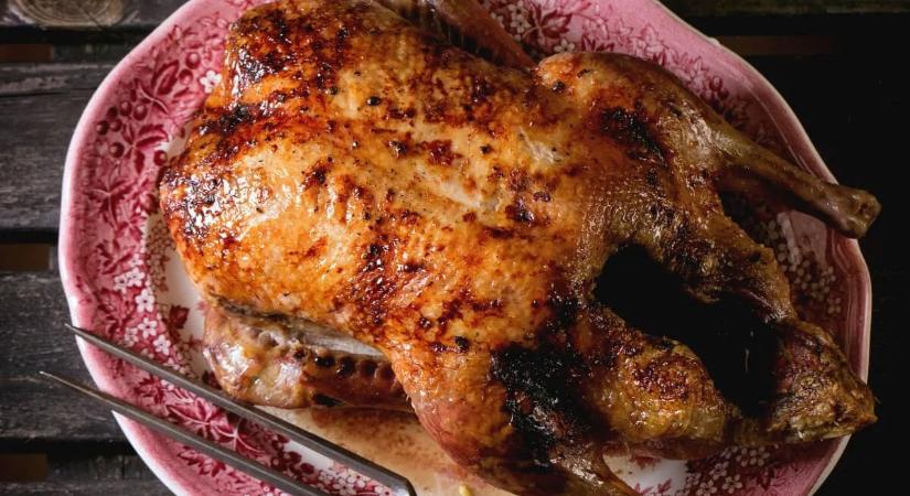 Miért nem hiányozhat a sült kacsa a karácsonyi asztalról?