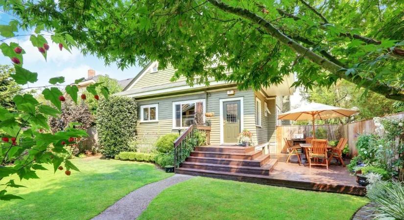 Ház kétmillió forintért, a Revolut társulása a Wizz Airrel, és a Traubisoda visszatérése