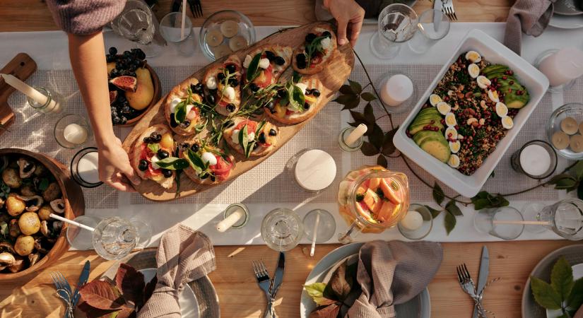 Nagyon megerőlteti a tested a karácsonyi vacsora! Ezt tedd, hogy ne hízz el tőle!