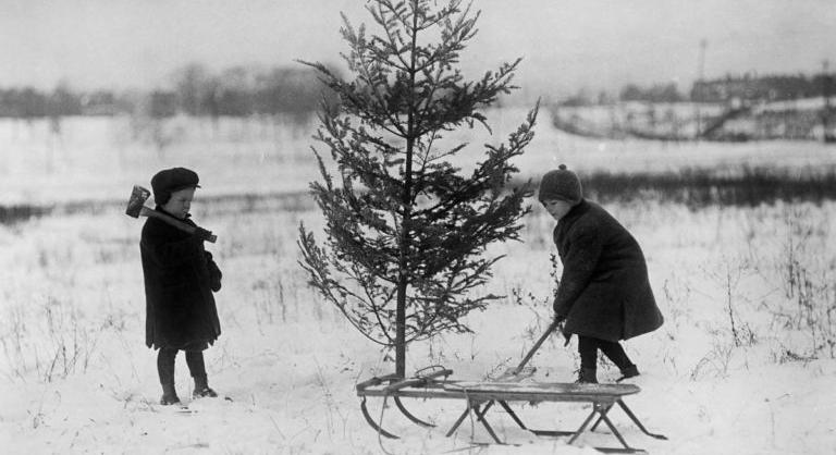 Így ünnepelték a karácsonyt száz évvel ezelőtt – a csend és a rituálék ideje volt, nem a fogyasztásé