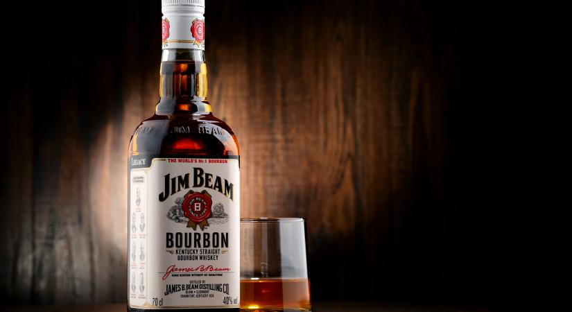 Bajban a Jim Beam, leáll a termelés