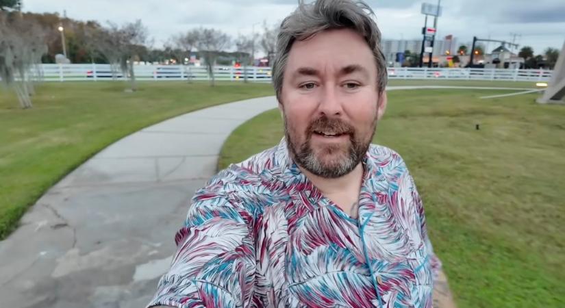 Holtan találták otthonában a népszerű youtuber Adam the Woo-t