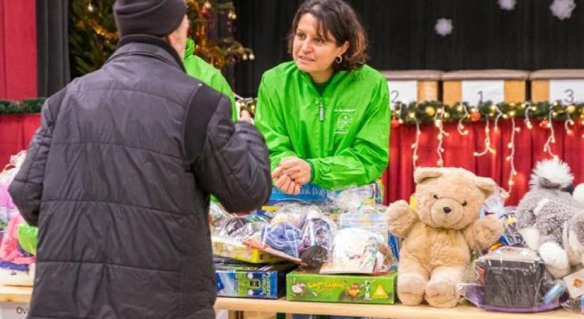 Heves vármegyében is csodát hozott a Karácsonyi Boldogság Manó