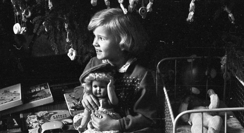 „Azt kérem Télapótól, hogy meggyógyuljak” – ilyen volt a karácsony a régi Naplókban ( galéria)