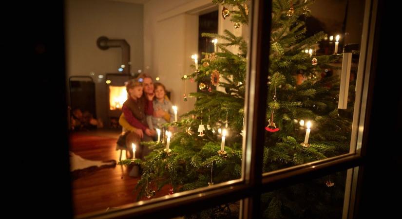 Boldog, békés, nyugodt karácsonyt kívánunk!