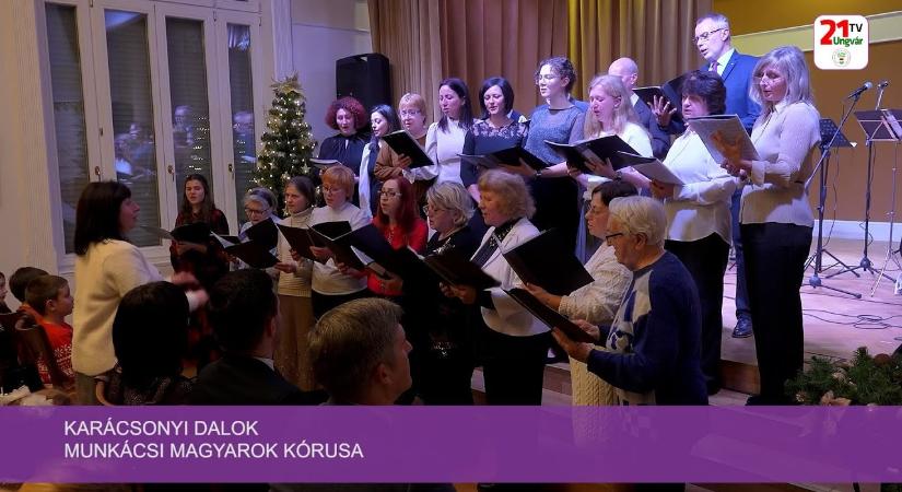 Karácsonyi dalok (videó)